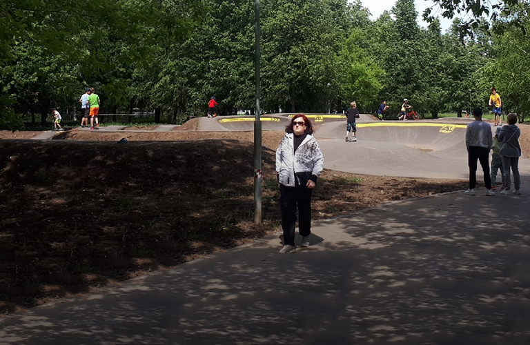 По ямам, по кочкам: в «Добросельском» появился памп-трек для езды на велосипеде