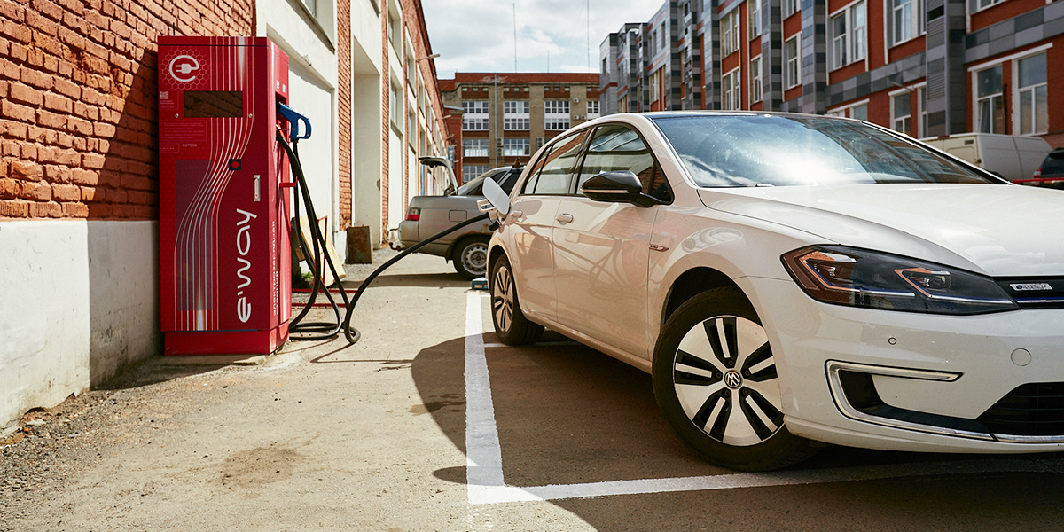 Первая быстрая зарядная станция для электромобилей открылась во Владимире