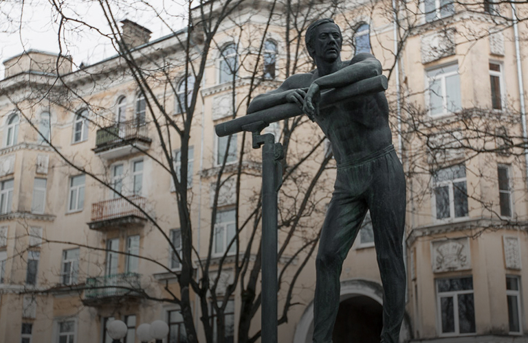 Почему Николай Андрианов в Книге рекордов Гиннесса?