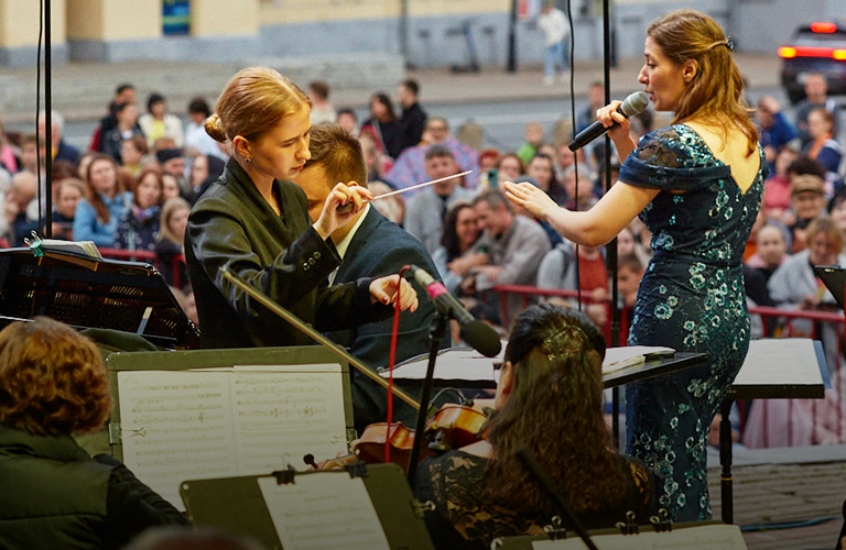 Слияние джаза и классики. «Симфоническая экспедиция» завершила свой первый вояж концертом на Соборной