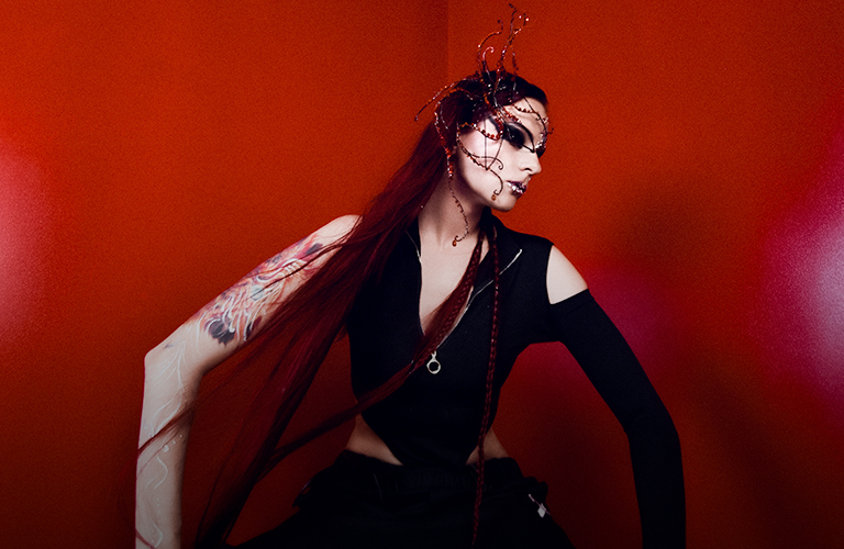 «С вершины на самое дно». Создательница авторских украшений Eva Ignis о творческих падениях и взлетах