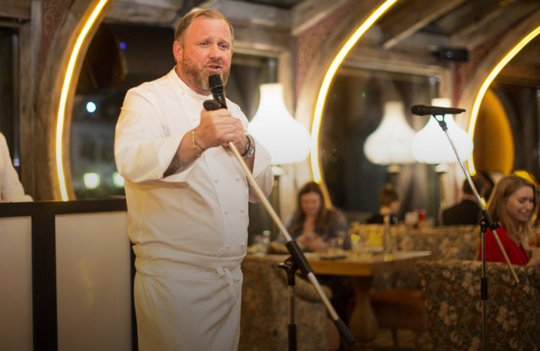 Битва окрошек: с запеченным мясом от шефа Ивлева, с груздями из Суздаля и особой заправкой из Владимира