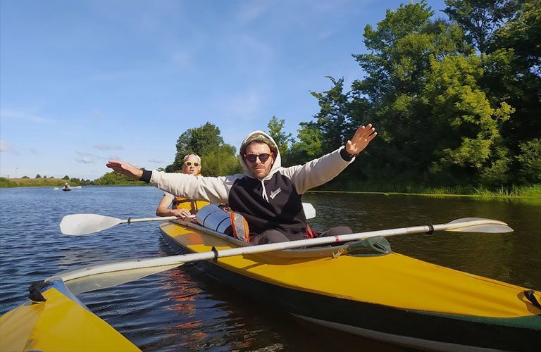 Варианты активного отдыха на природе: велогеддон, сплавы на байдарках и кэмпы