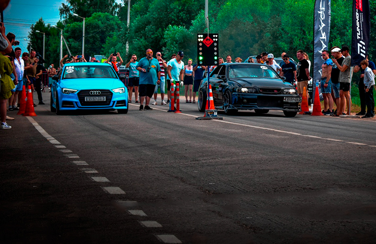 Форсаж жив! Дрэг-рейсеры впервые за 7 лет официально вышли на дорогу