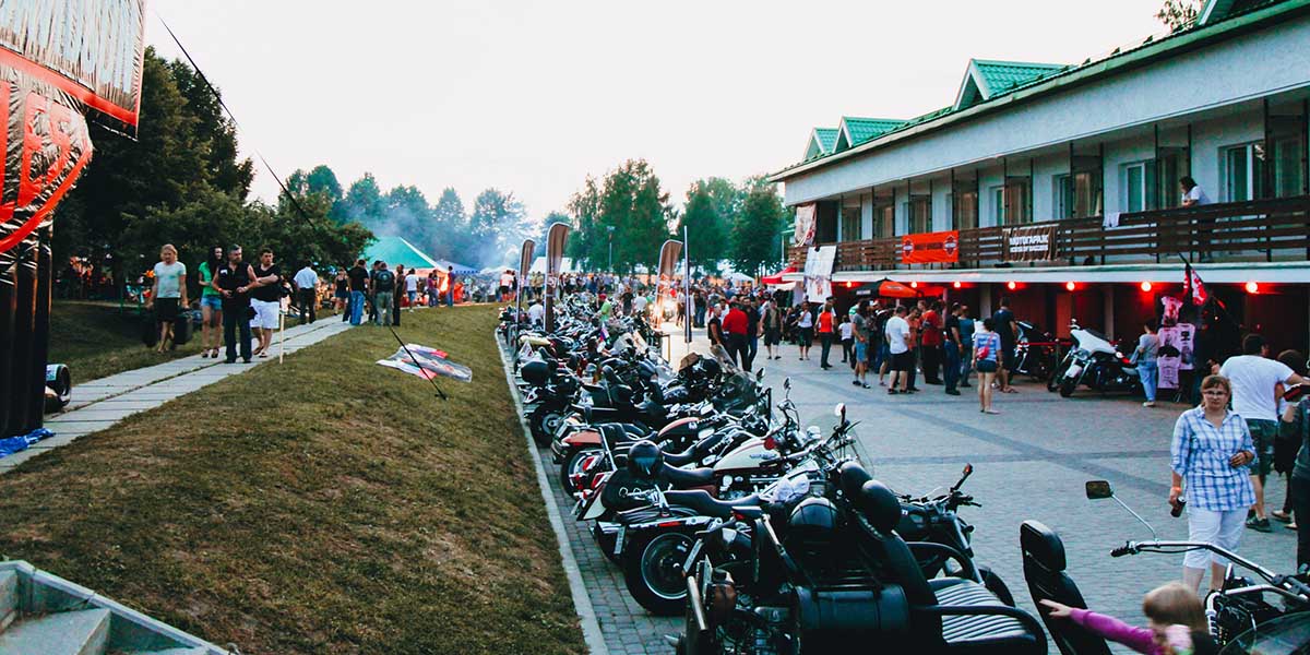 От карнавала до стриптиза, или Четыре повода поехать в Суздаль этим летом