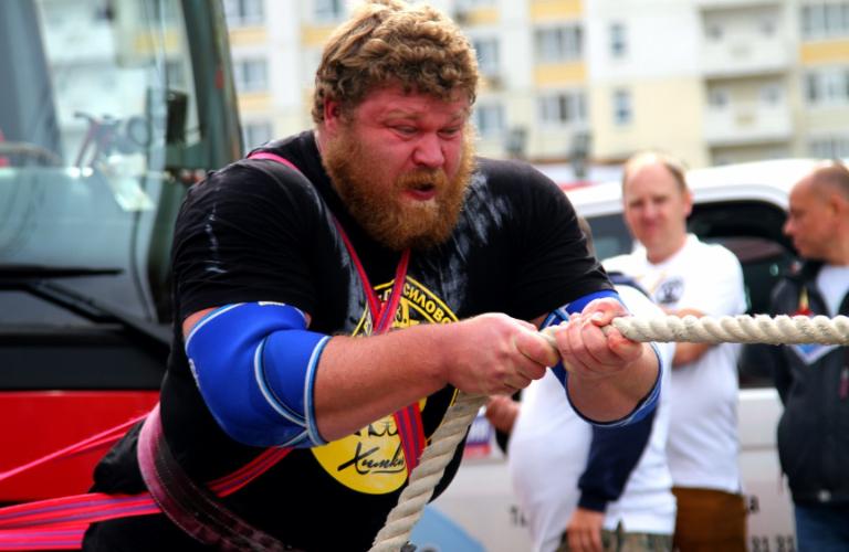 Ключевая фигура: Владимирский богатырь Александр Лысенко