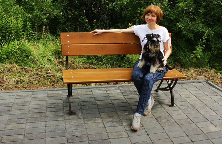 Дог-шоу и новые скамейки. В парке у ДТЮ прошел арт-субботник