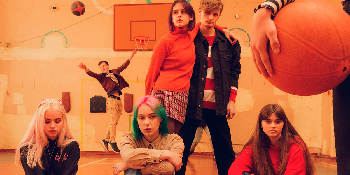 Фотосоциализм в транспортном колледже: ностальгия по СССР