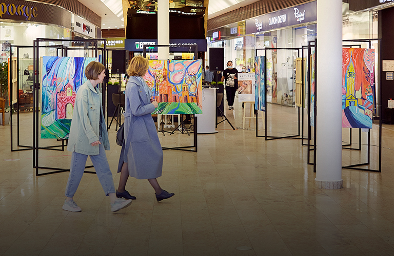 «Вакцинация цветом», или Яркий modern art Марии Ладиловой