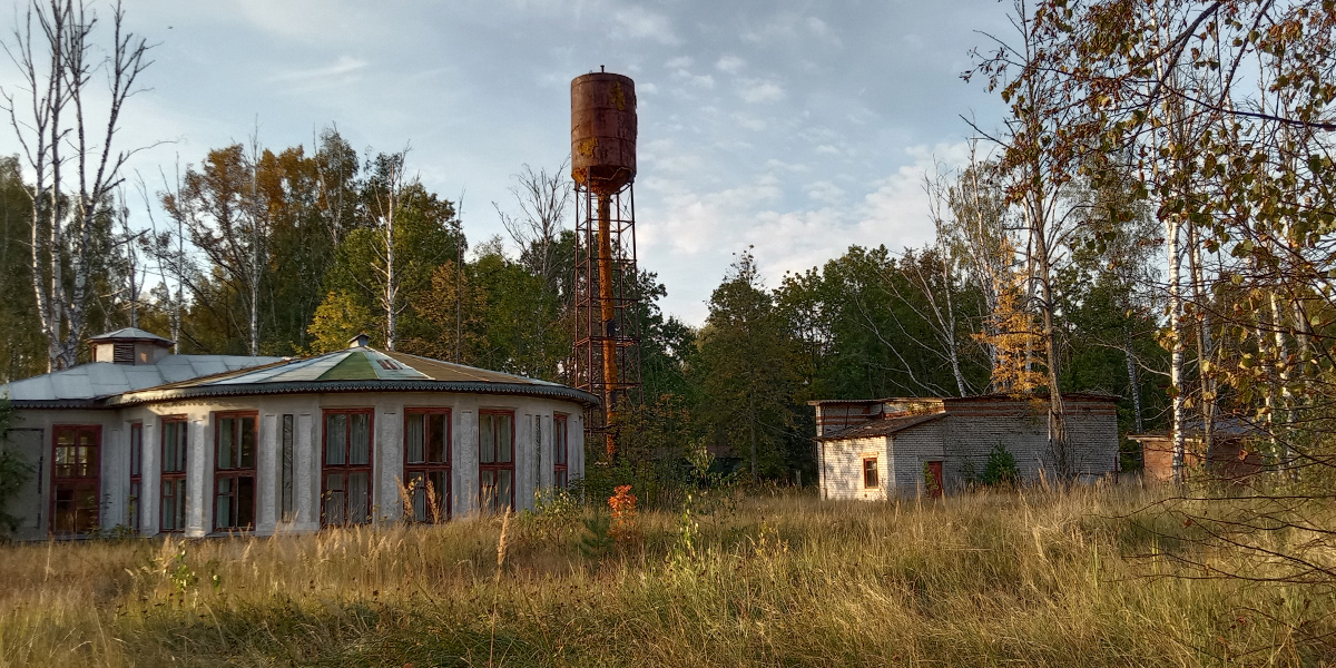 По волнам памяти. Заброшенная турбаза под Владимиром