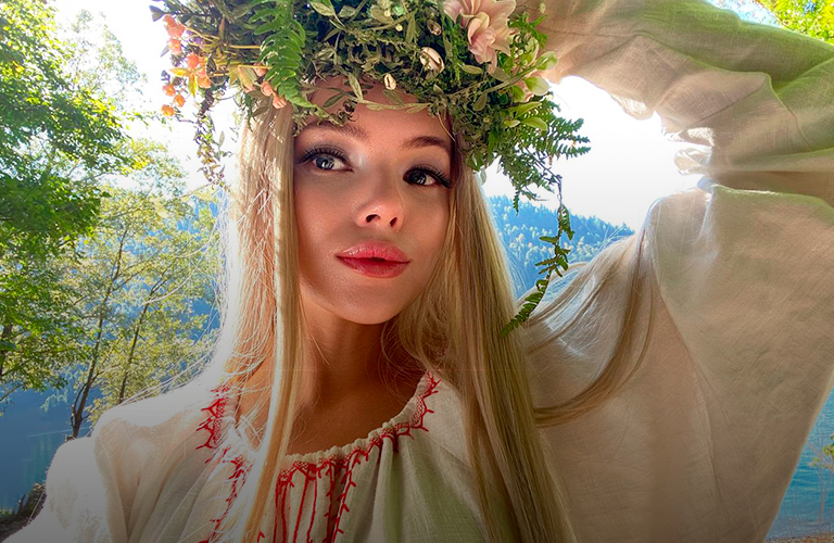 Софья Лобанова сыграла одну из главных пиявиц в сериале «Последний богатырь. Наследие»