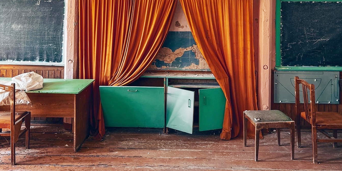 Вечная перемена в заброшенной сельской школе Вязниковского района