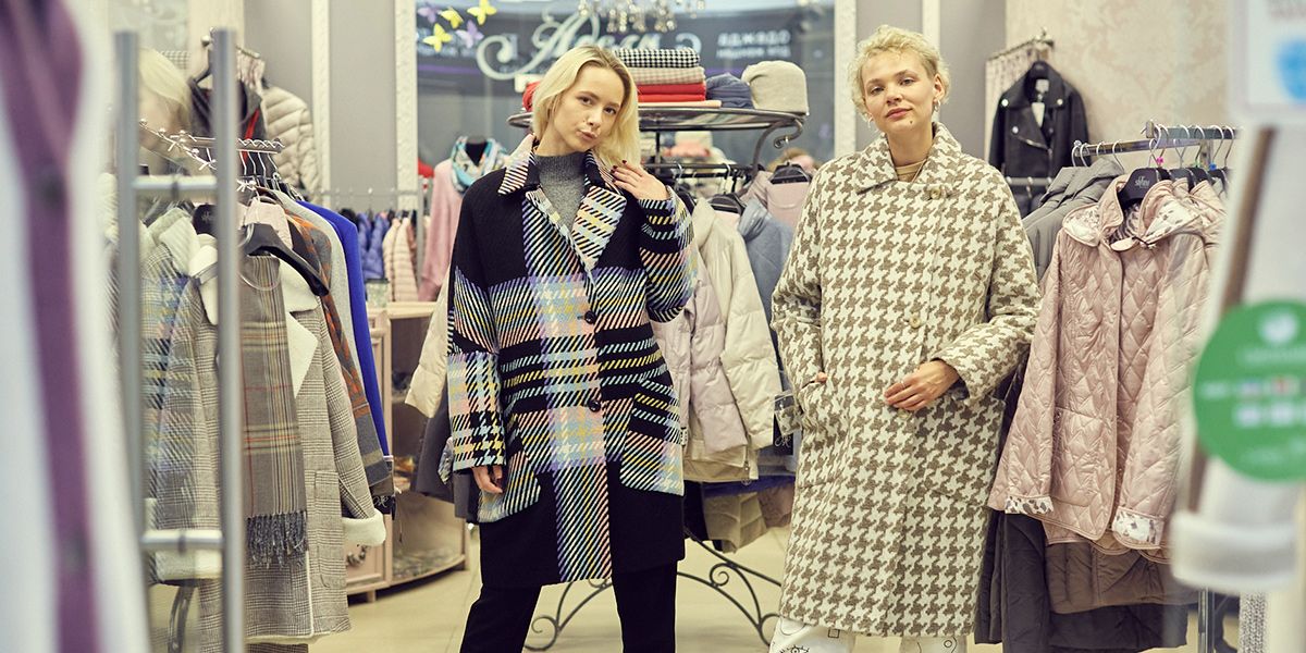 Утепляемся: пальто сложных оттенков и куртки-трансформеры