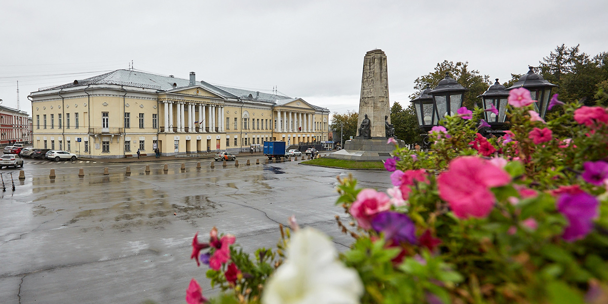 Мужская гимназия и пансион: важная часть прошлого культурного центра на Соборной
