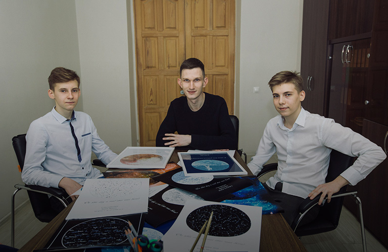 Сквозь звезды - в бизнес. Владимирские школьники начали свое дело