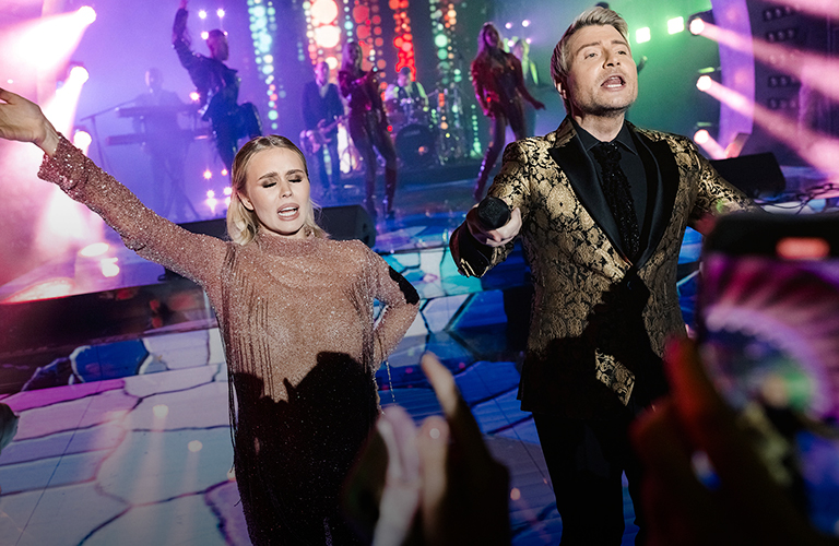 Джунгли на Рублевке, связанные Басков и Харламов: режиссер из Коврова про концепт праздника для блогера