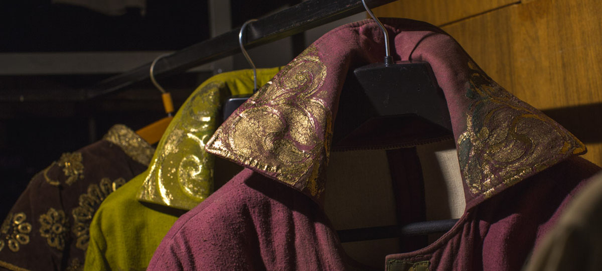 Мастерская имитации исторической достоверности, или Где хранятся театральные костюмы