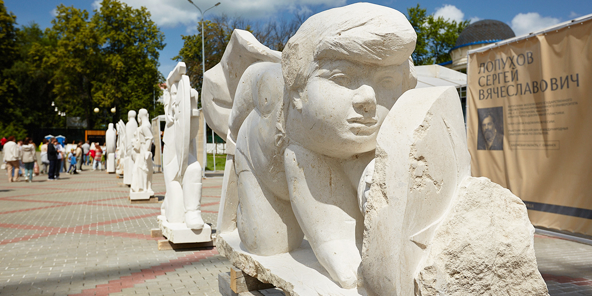 Красота белокаменных изваяний, доведенных до идеала. Итоги первого стоунфеста Владимира