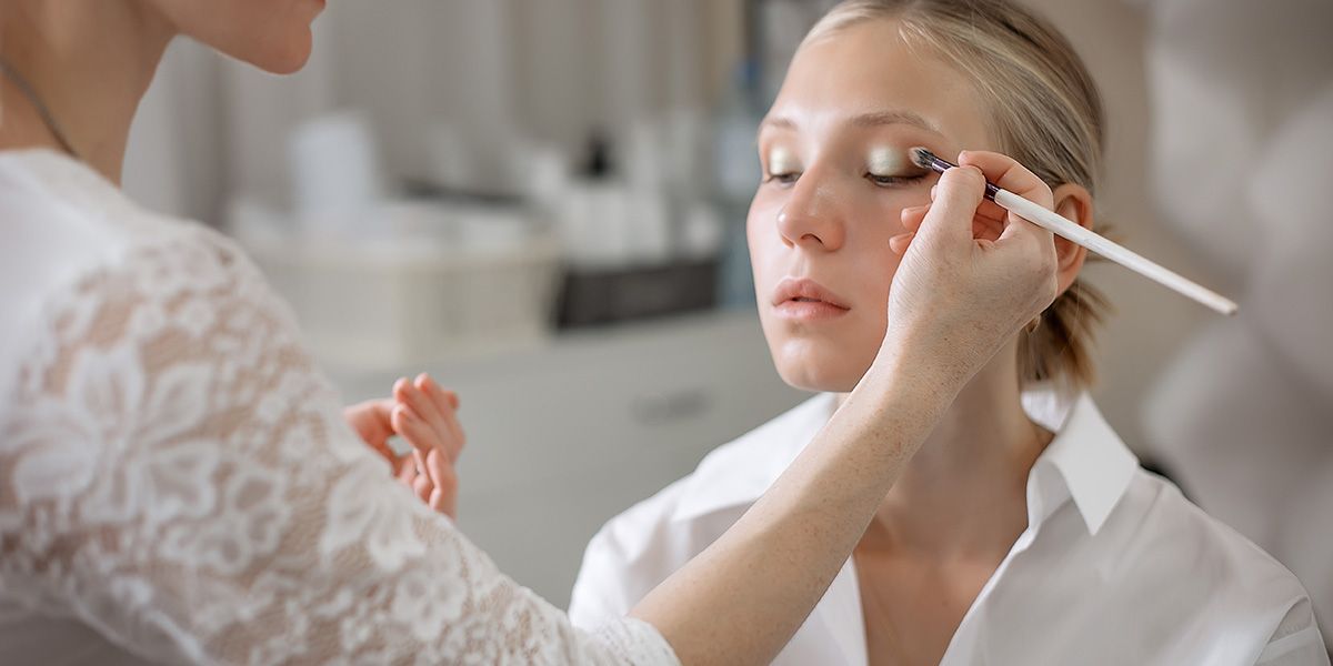 Собираемся на вечеринку! Ошибки, тренды и образы от владимирских бьюти-мастеров