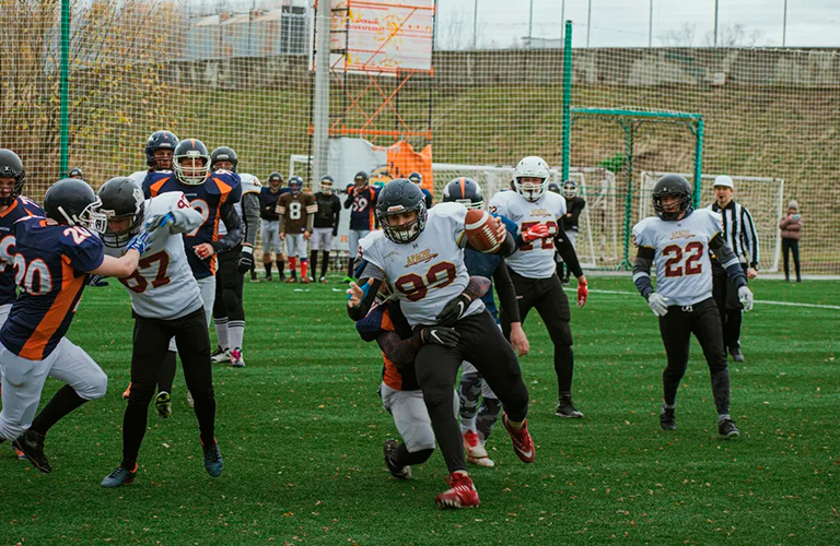 Союз ярости: владимирские регбисты и американские футболисты объединились