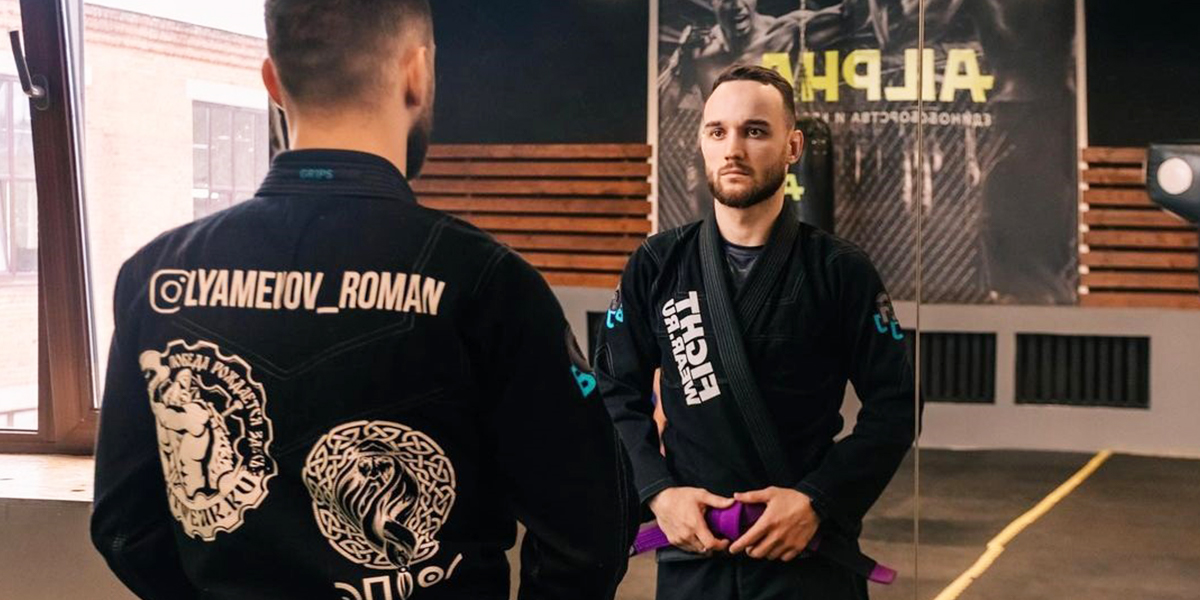 Академик пяти боевых искусств Роман Ляменов о черных поясах, мотивации и мемном блоге