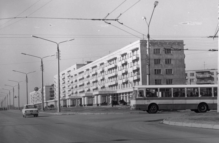Из сельской пасторали в современный квартал. История Суздальского проспекта