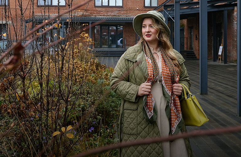 Она прошла как каравелла, или Три роскошных образа на осень модели плюс-сайз из Владимира