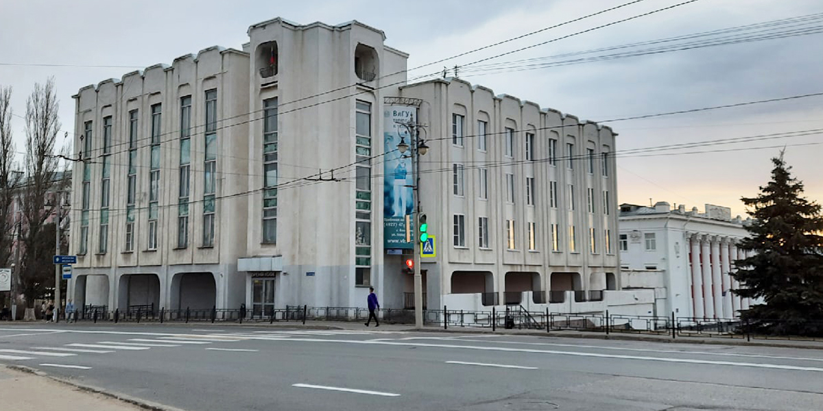 Чувство времени. Угадайте даты постройки 10 владимирских зданий!