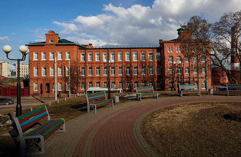 Осторожно, модерн! Топ-9 зданий новаторского архитектурного стиля во Владимире