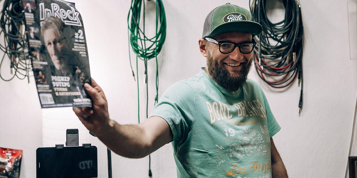 Новый альбом группы «Рекорд Оркестр» как способ войны с тьмой в людских сердцах