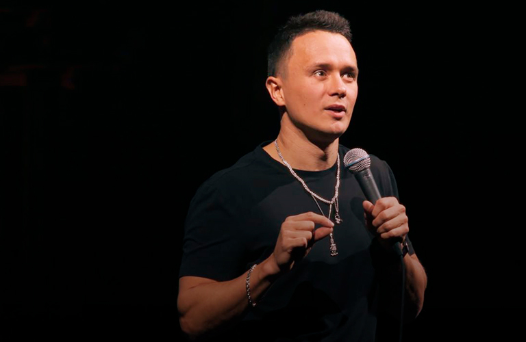 Концентрация юмора: во Владимире пройдут стендап-шоу Ильи Соболева и Нидаля Абу Газале