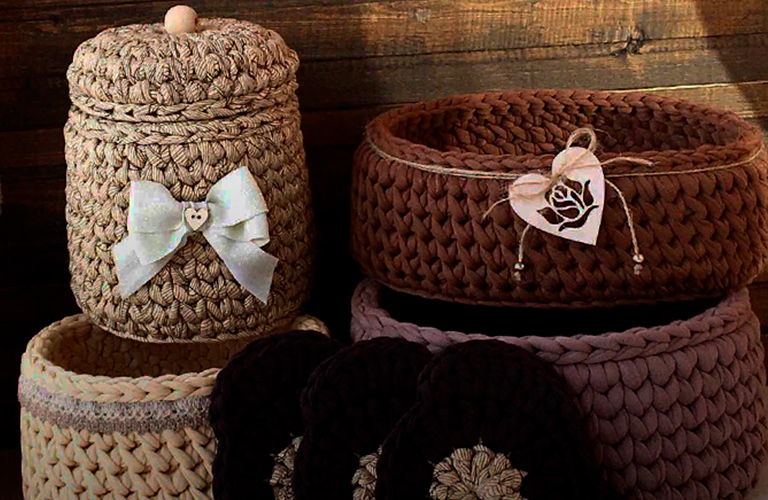 Спицы в бой! Кроп-топы, сумки-ракушки и экокорзинки из пряжи