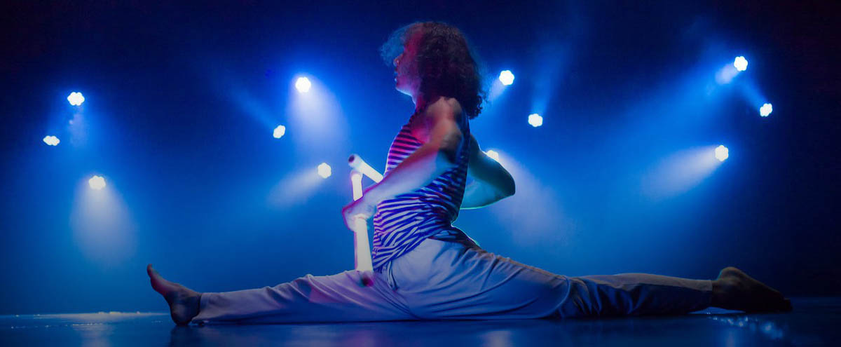 Лед и Пламя: Владимирский артист победил на Всероссийском фестивале светового шоу