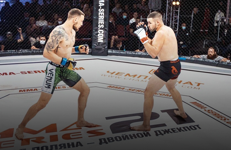 Муромский боец ММА провел самый зрелищный поединок года