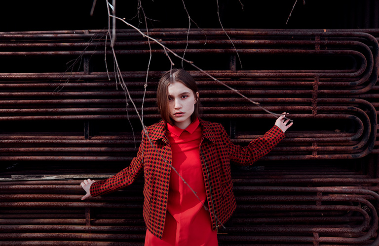 Фотограф Даша Мягкая про обложки фрик-журналов и попадание в топ-100