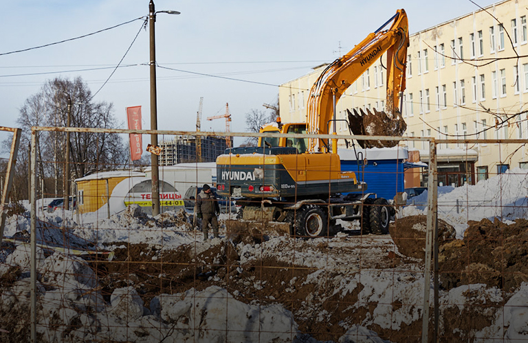 Активная стадия строительства М-12 и пауза на Рпенском проезде. Дорожные новости недели