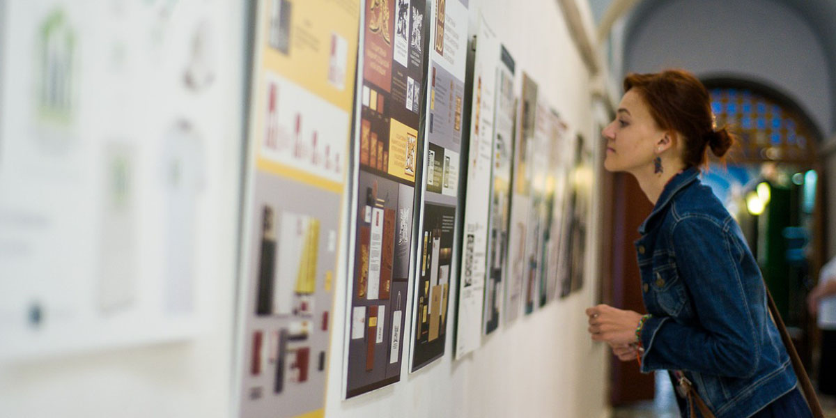 Сердитый лев иль лев златой? ВСМЗ выбрал лучшие логотипы