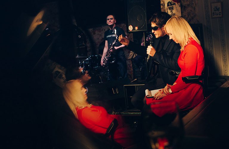 Только для зрелой публики, или Экспериментальная постановка во владимирском рок-баре