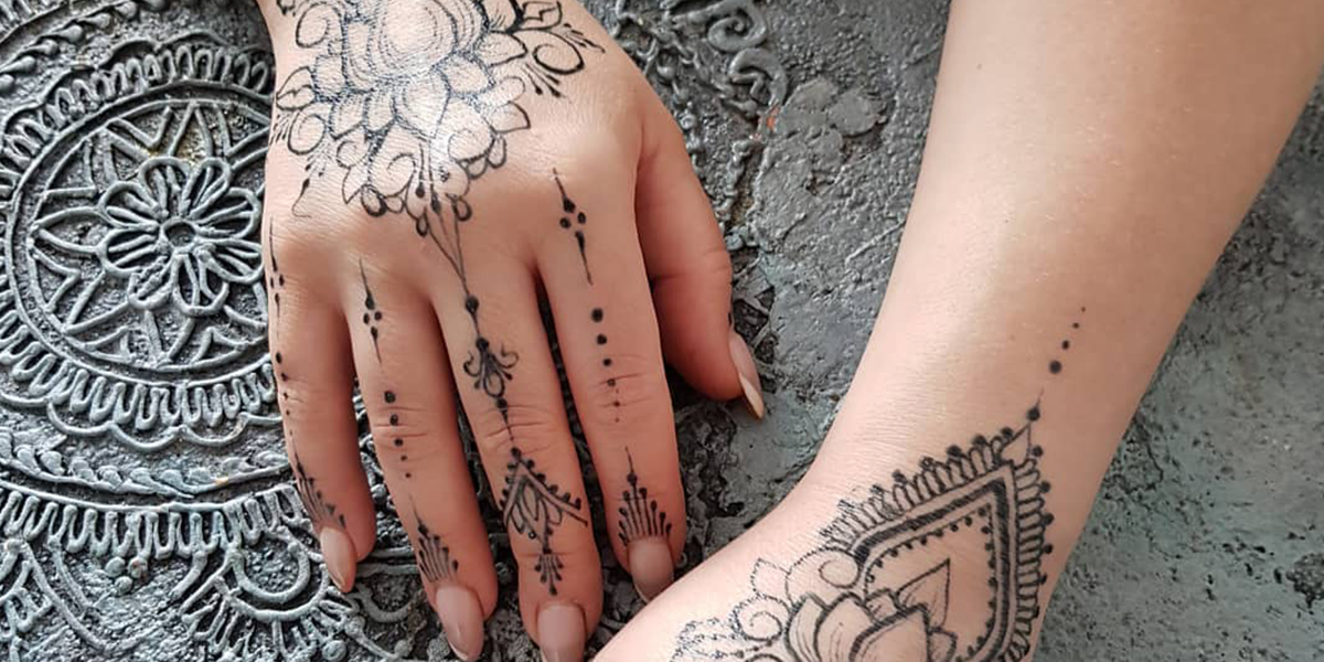 Мехенди в салоне Тимати и другие звездные коллаборации владимирской художницы