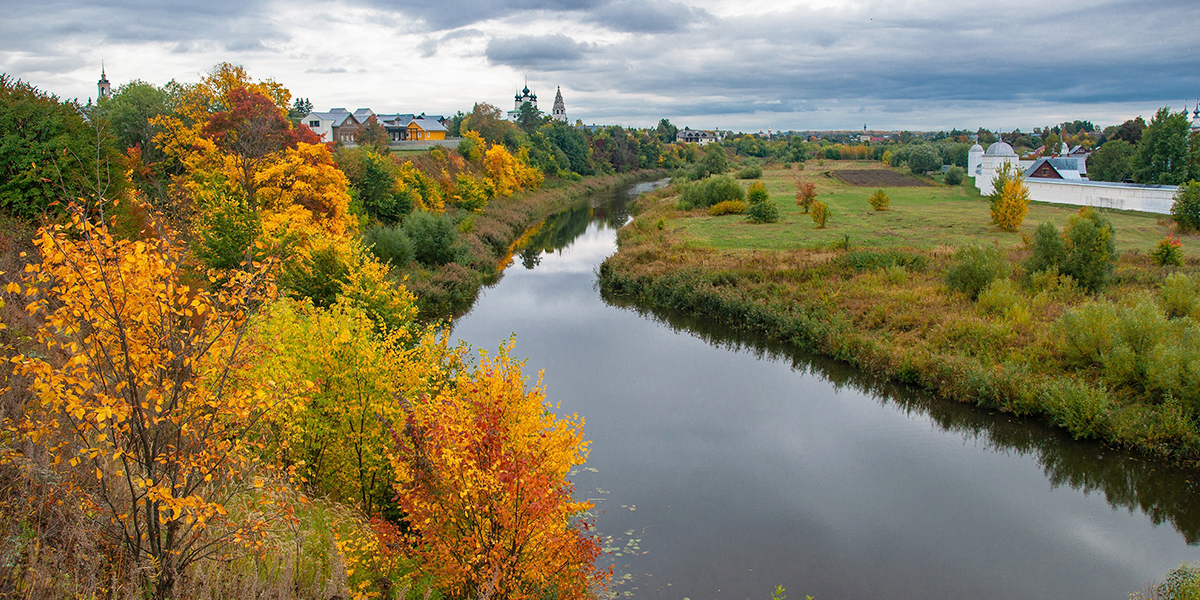 Пешеходная зона и смотровая площадка. К юбилею Суздаля благоустроят берег Каменки