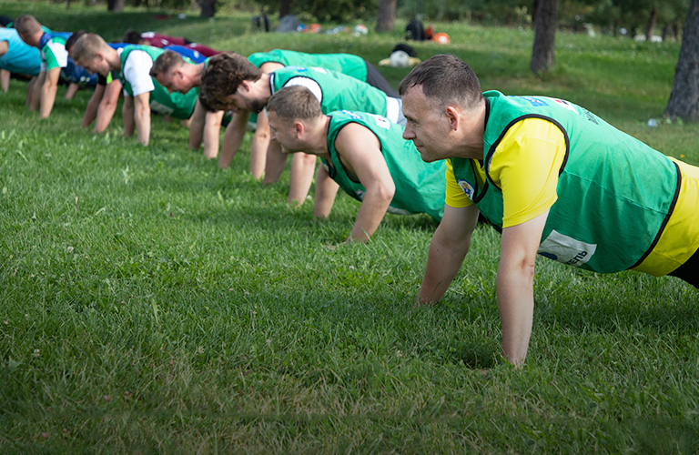 Дискотеки, трехразовое питание и дневной сон. Владимирцев приглашают на уикенд только для взрослых!