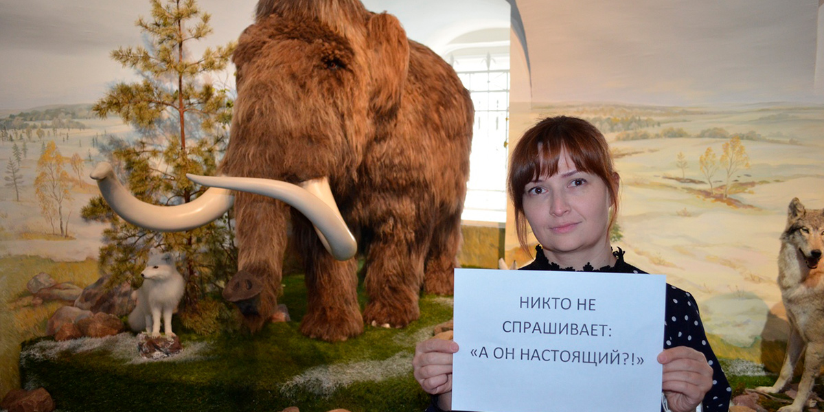 Никто не ест краски и не отрывает ложки. #скучающийфлешмоб по-владимирски