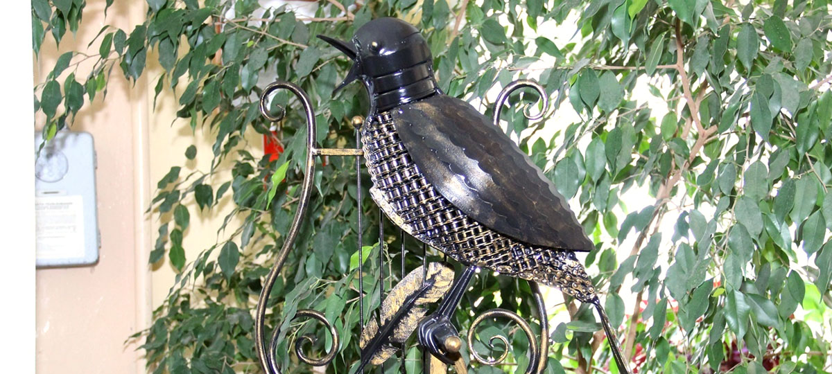 Из запчастей и позолоты. Новый вязниковский арт-объект во всей красе