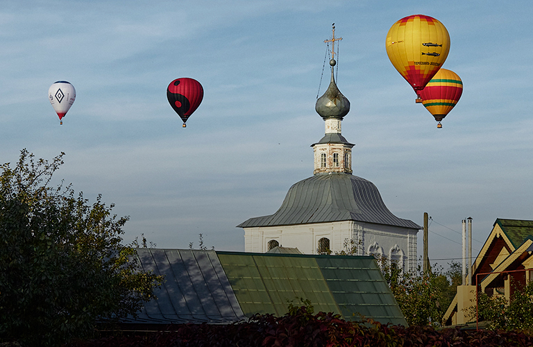«Это страшно… красиво!» В Суздале завершился трехдневный фестиваль воздухоплавания