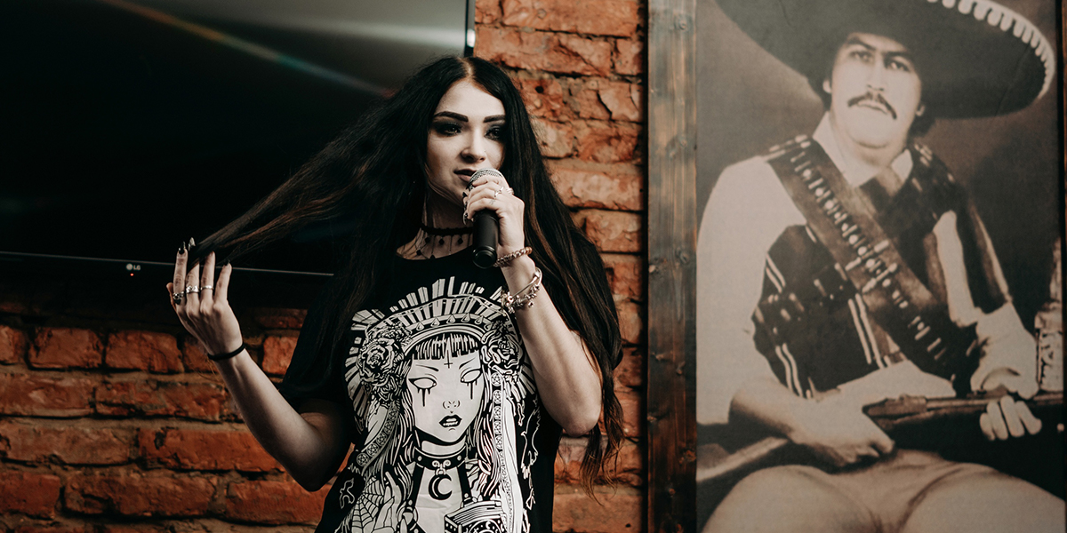 Девушка из Владимира выступит в Stand Up Store Moscow на шоу «Money Mic»