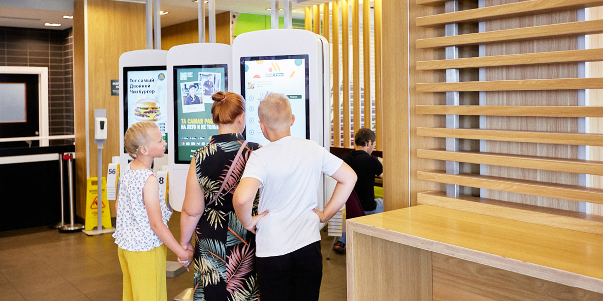 Плюс два новых ресторана «Вкусно — и точка» во Владимире: скидок нет, доставки тоже