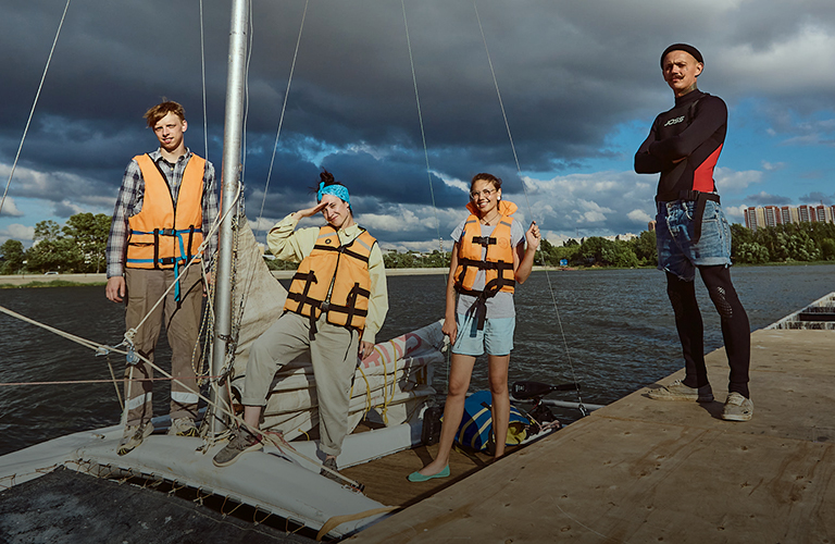 Развлечение для влюбленных в водные круизы: тестируем парусный катамаран на Содышке