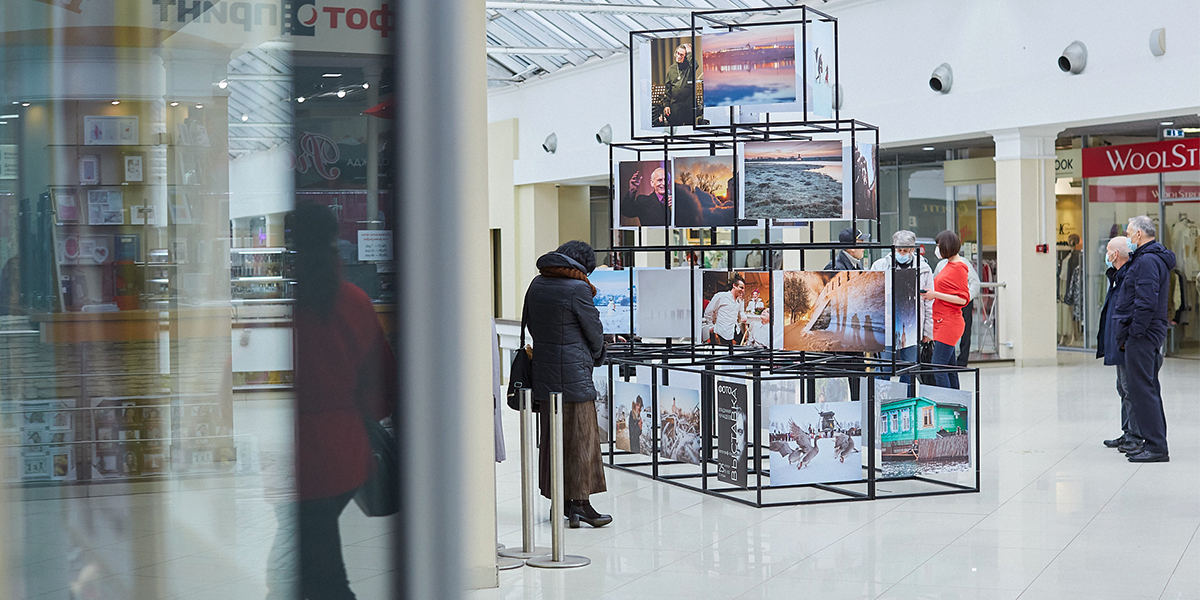 Фотоистория региона в 48 кадрах. Первая выставка Владимира Чучадеева