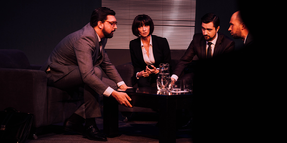 «Метод Гренхольма», или Готов ли Владимир к экспериментам в стиле Серебренникова