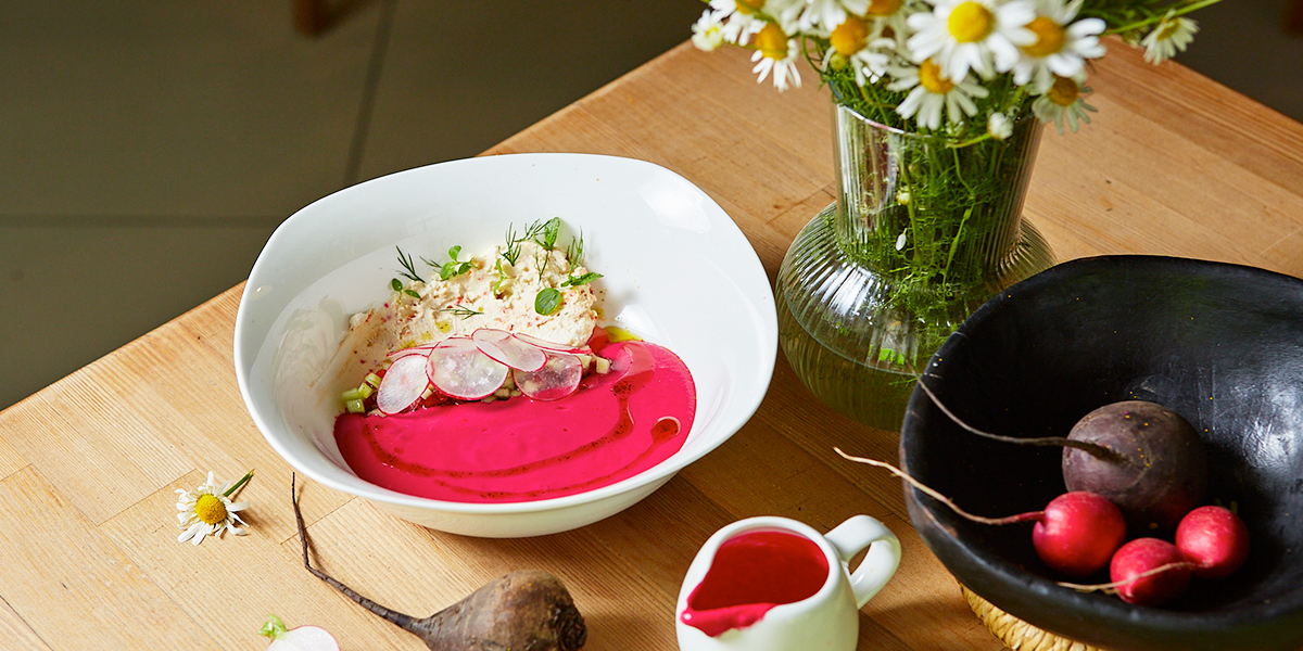 Пробуем краски на вкус. Владимирский реставратор приготовила летний кулинарный натюрморт